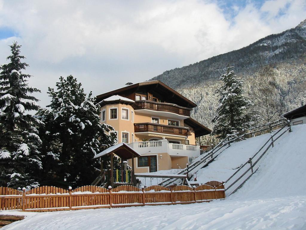 Ferienhaus Bergblick Fulpmes Extérieur photo