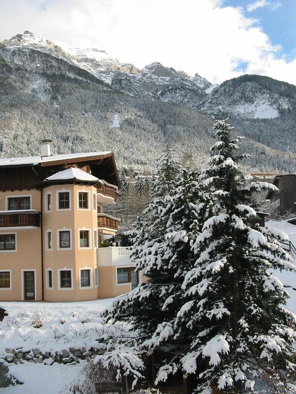 Ferienhaus Bergblick Fulpmes Extérieur photo