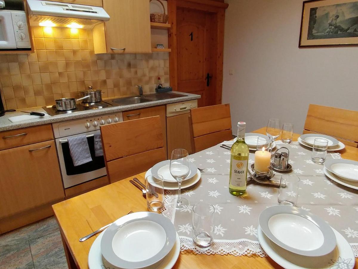 Ferienhaus Bergblick Fulpmes Extérieur photo